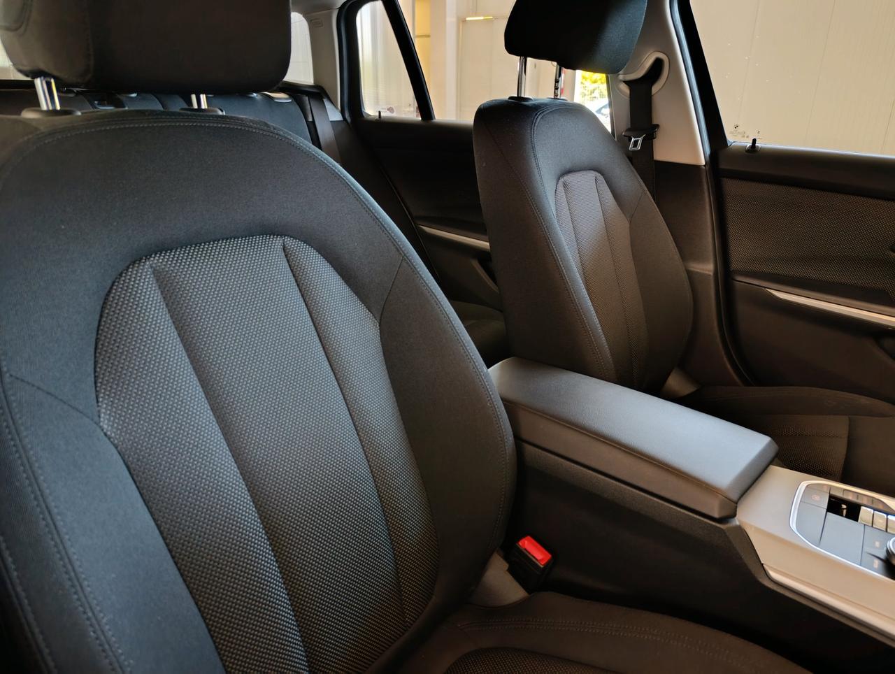 BMW 320 d Touring mhev 48V xdrive auto