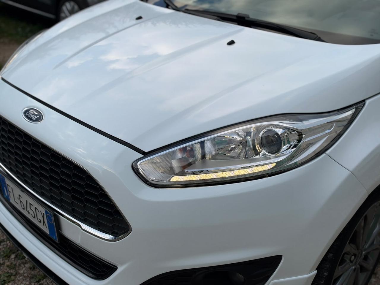 Ford Fiesta 1.5 TDCi ST-Line NEOPATENTATI