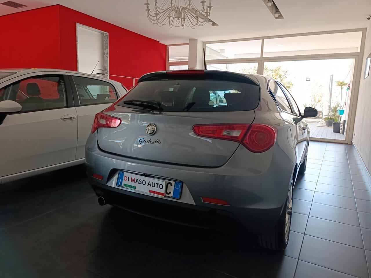 Alfa Romeo Giulietta 1.6 JTDm-2 105 CV Exclusive