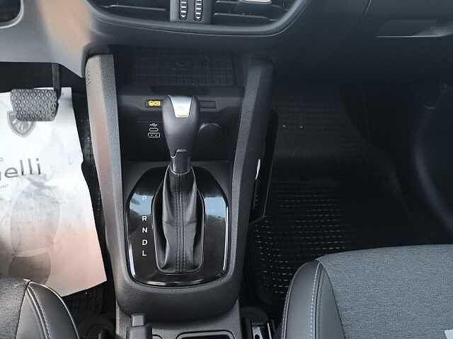 Ford Tourneo Courier 1.0 EcoBoost Powershift Active