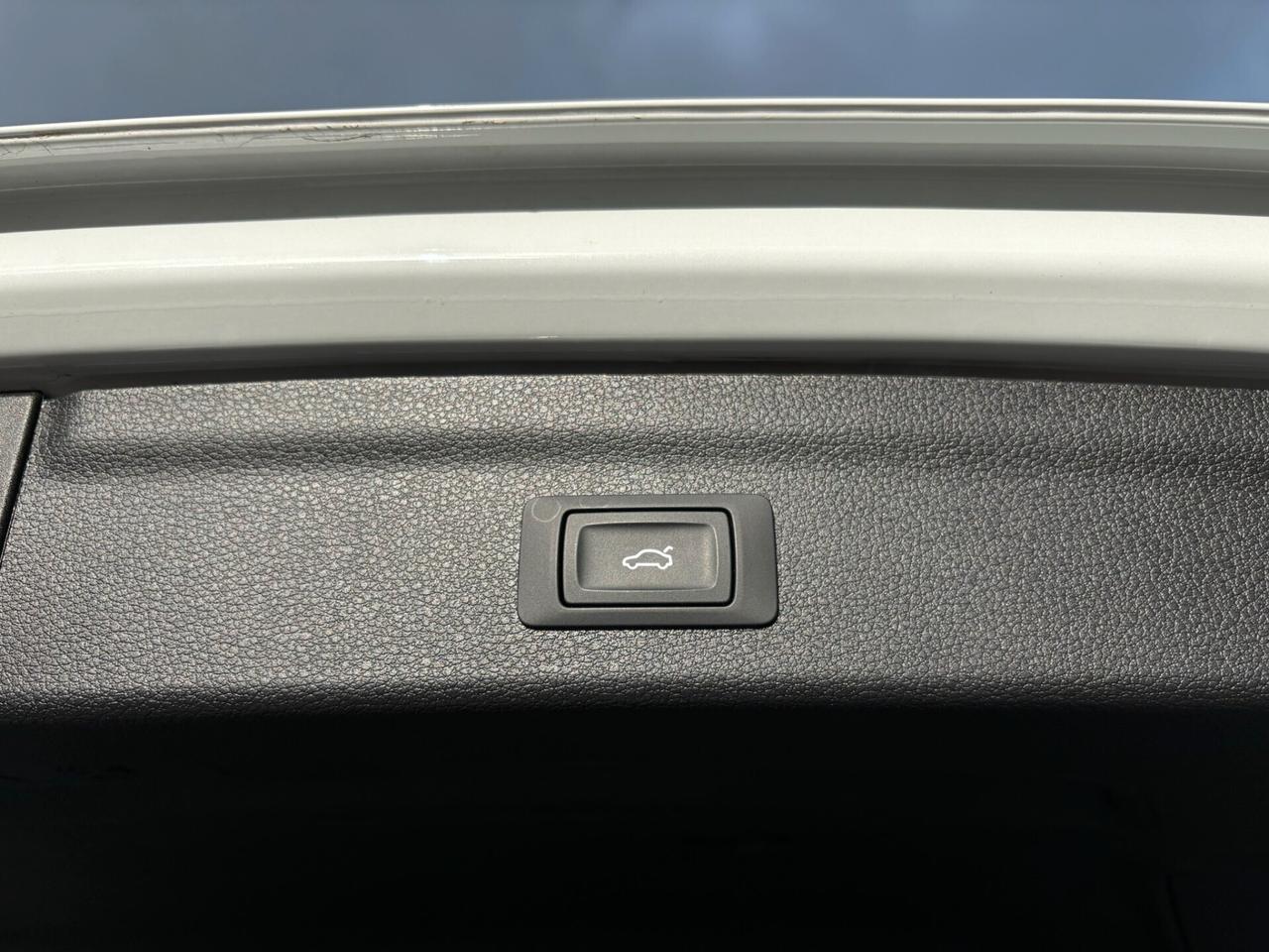 Audi Q3 35 TDI S tronic 150 CV S-LINE FULL MY 22