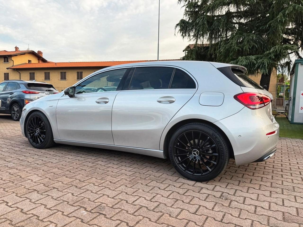 Mercedes-benz A 180 d Automatic Edition1 NAVIGA CRUISE SENSORI PDC OK NEOPATENTATI