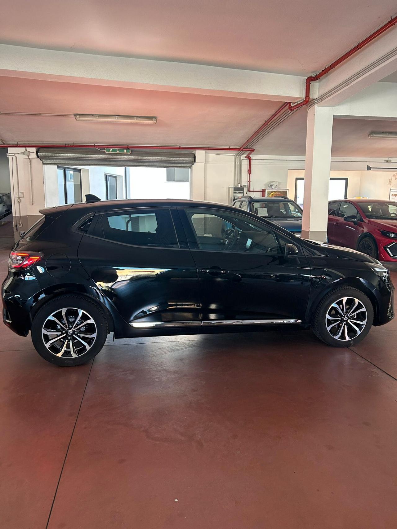 Renault Clio TCe 90 CV 5 porte Techno