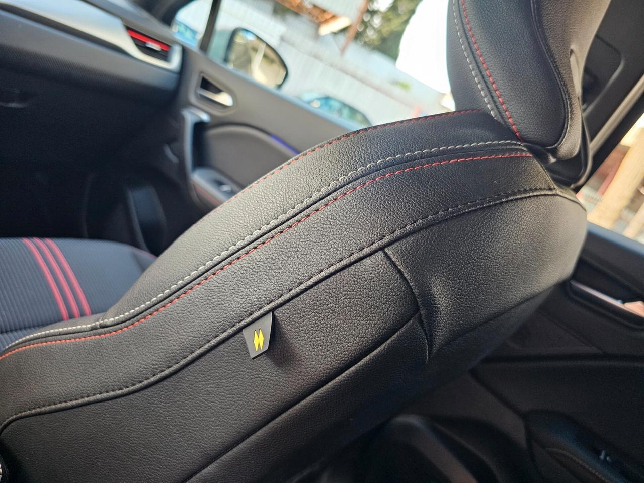 Renault Captur Full Hybrid E-Tech 145 CV RS Line