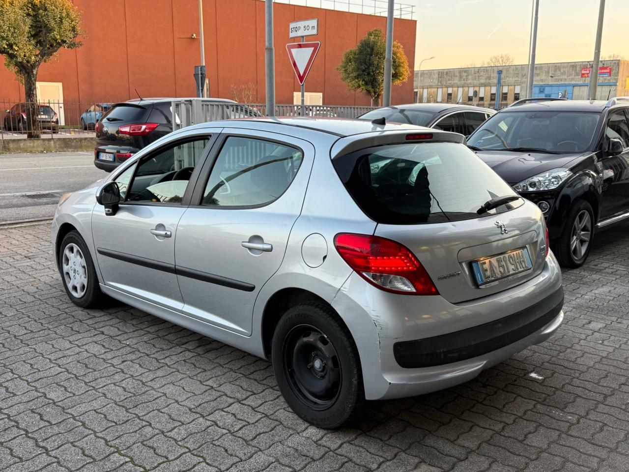 Peugeot 207 1.4 8V 75CV 5p. Energie Sport ECO GPL