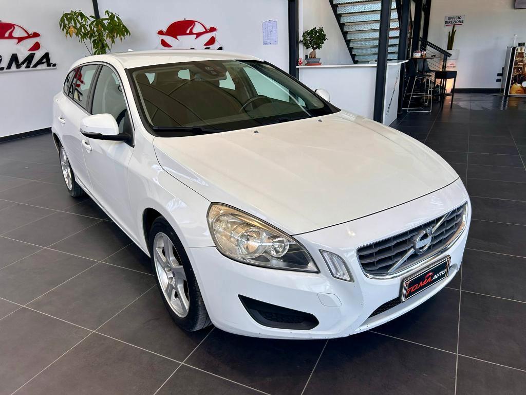 Volvo V60 2.0 d3 Momentum