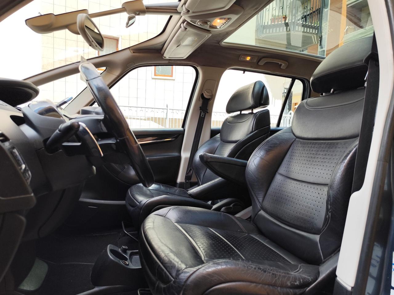 Citroen C4 Grand Picasso 2.0 HDi 7 POSTI TETTO