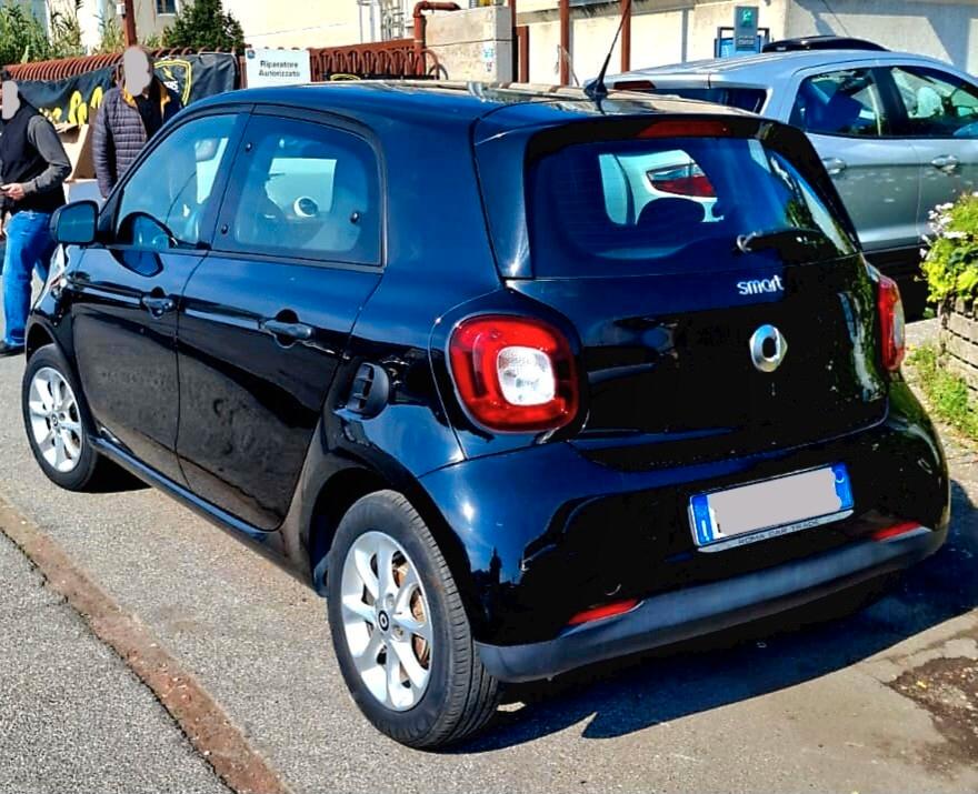 Smart ForFour 70 1.0 Passion