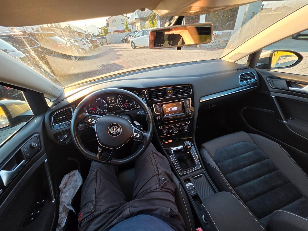 Volkswagen Golf Variant 1.6 TDI 110cv garantita 12 mesi