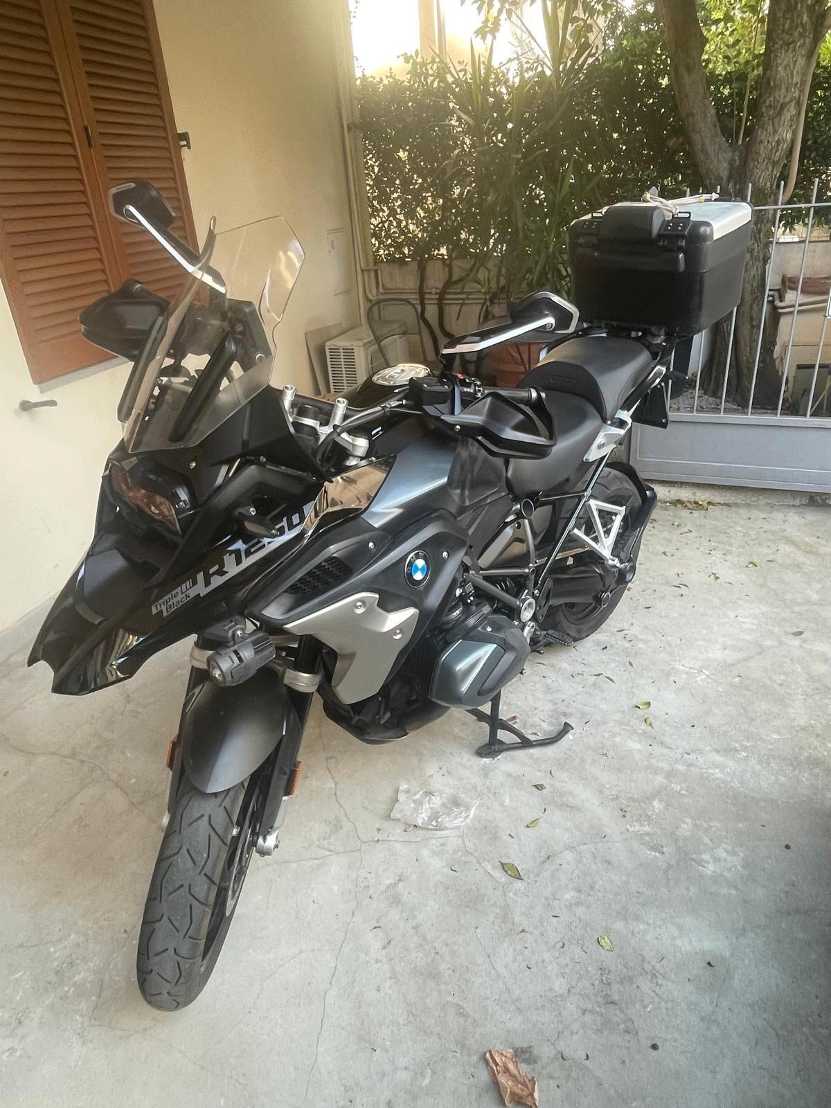 Bmw R 1250 GS Triple black