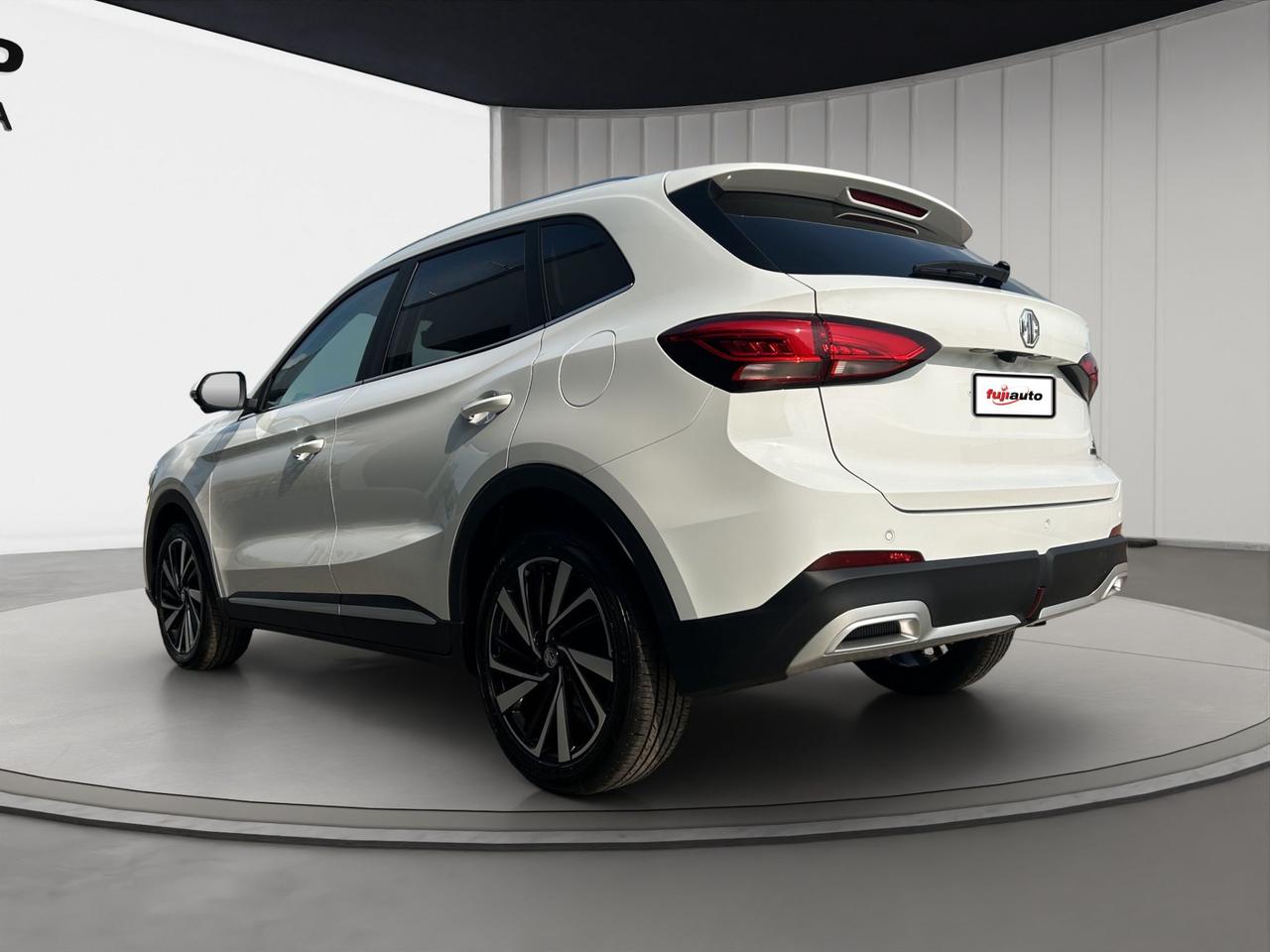 Mg ZS 1.5 hybrid+ Luxury auto