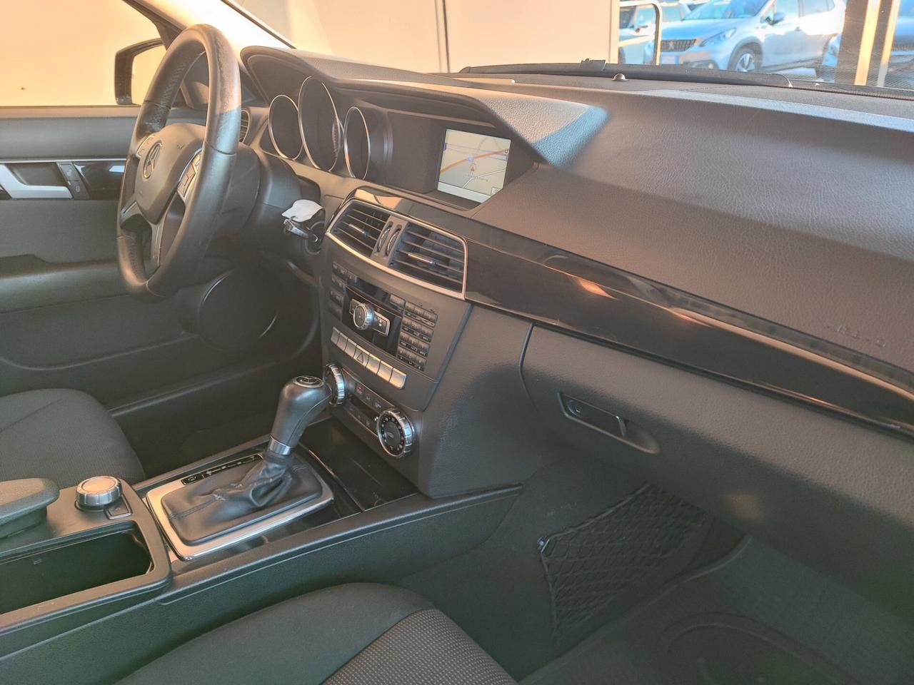 Mercedes-benz C 220 CDI S.W. BlueEFFICIENCY Executive