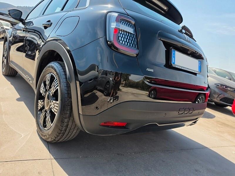FIAT 600 1.2 Turbo Hybrid 145CV MH 48V Auto NAV 10