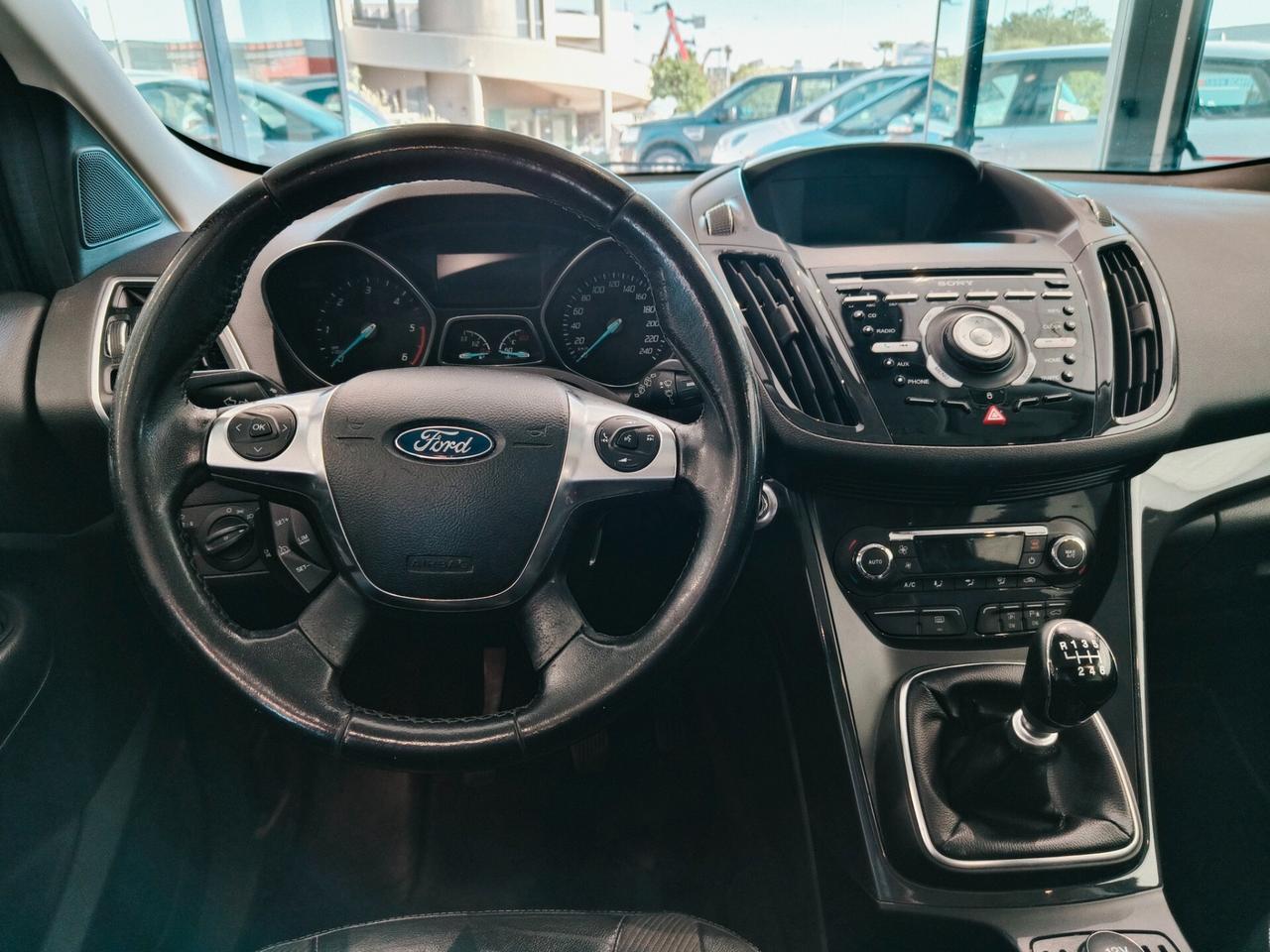 Ford Kuga 2.0 TDCI 140 CV 2WD Titanium -Tetto Apribile-
