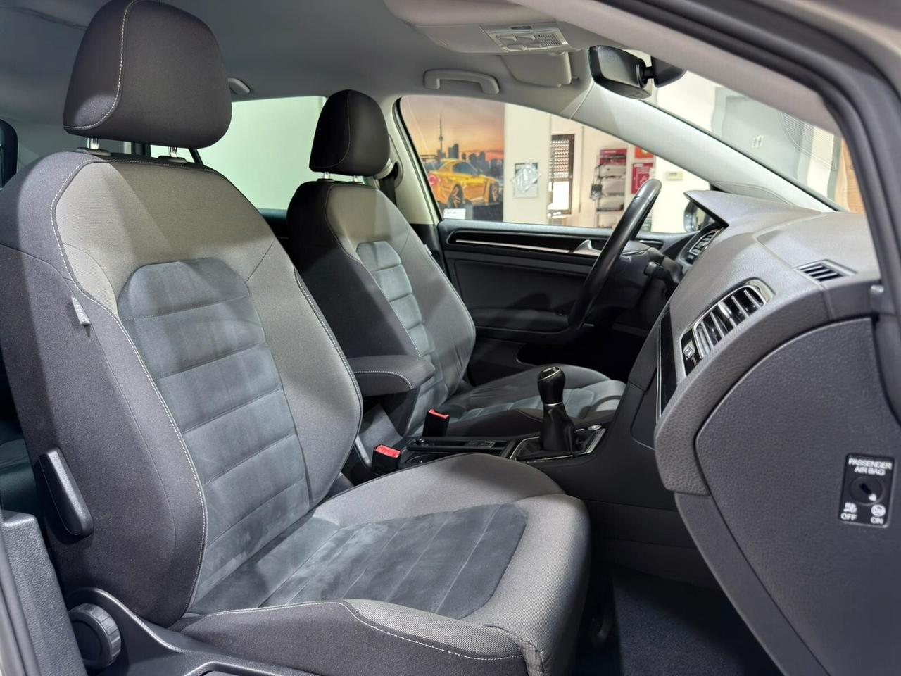 VOLKSWAGEN GOLF 7.5 1.6 TDI 115cv HIGHLINE 5p 2017