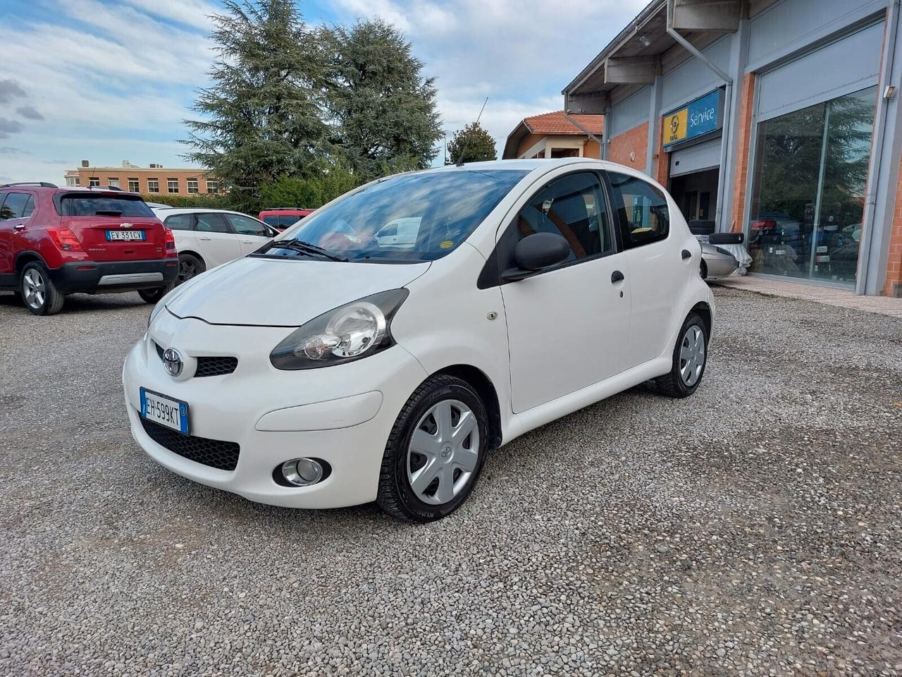 Toyota Aygo 1.0 12V VVT-i 5 porte Connect UNICO PROP