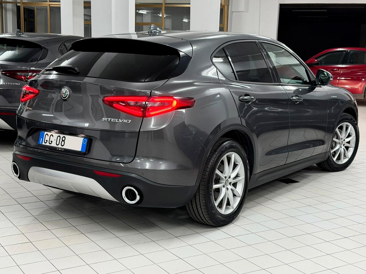 Alfa Romeo Stelvio 2.2 TD 190 CV EXECUTIVE Q4 RUOTINO GOMME NUOVE PIRELLI