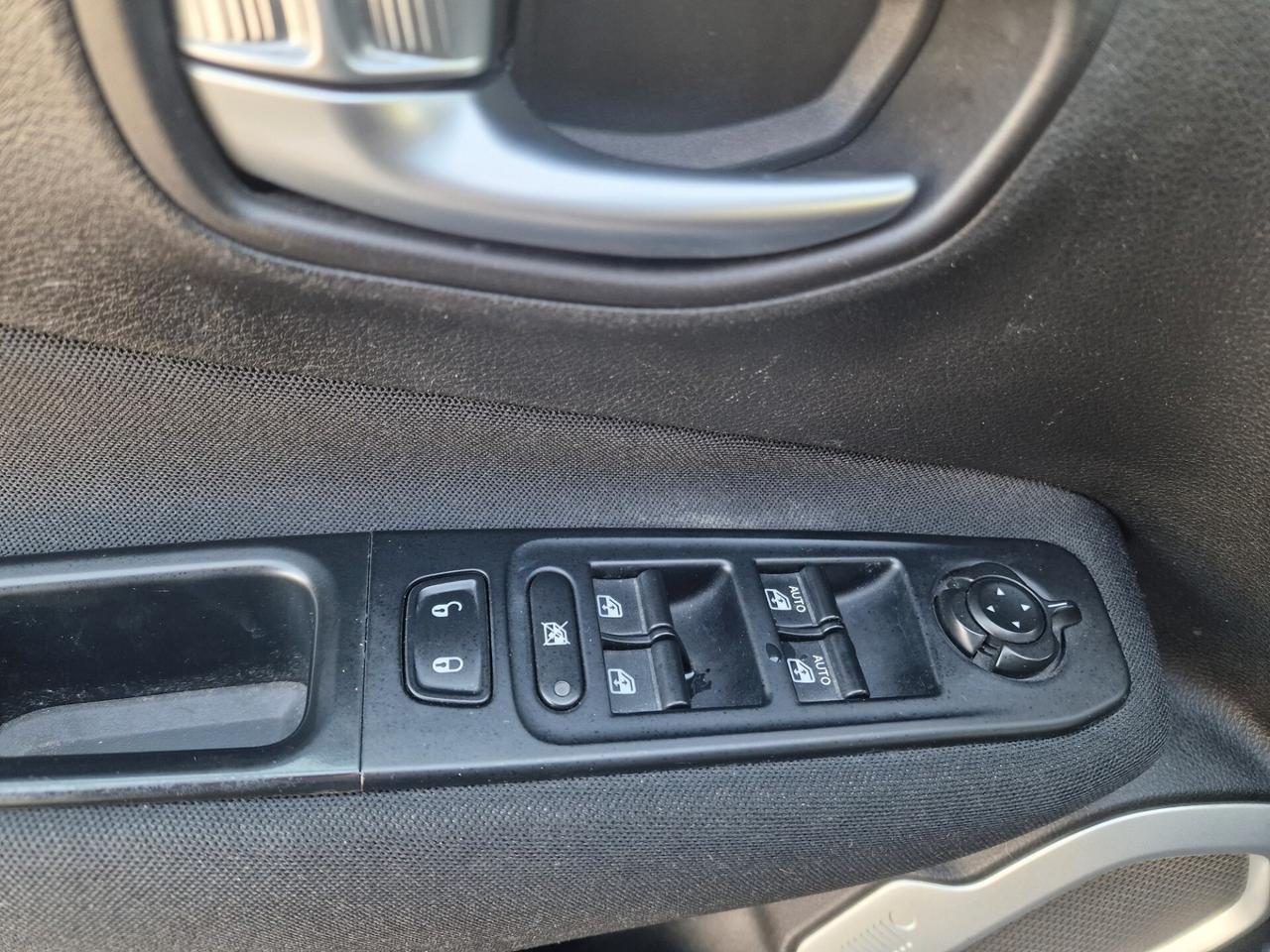 Jeep Renegade 1.6 Mjt 120 CV Longitude