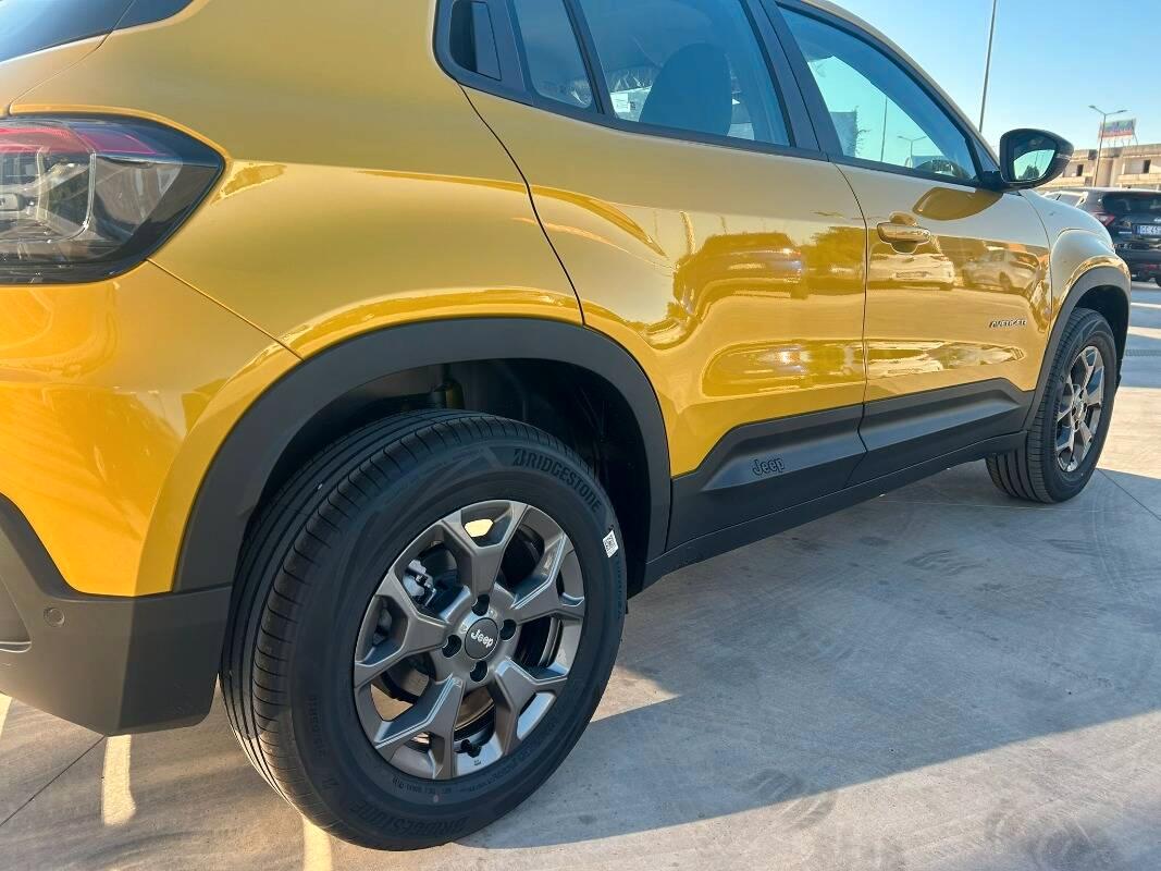 Jeep Avenger 1.2 t. e-hybr.mhev Longitude fwd 110cv edct6