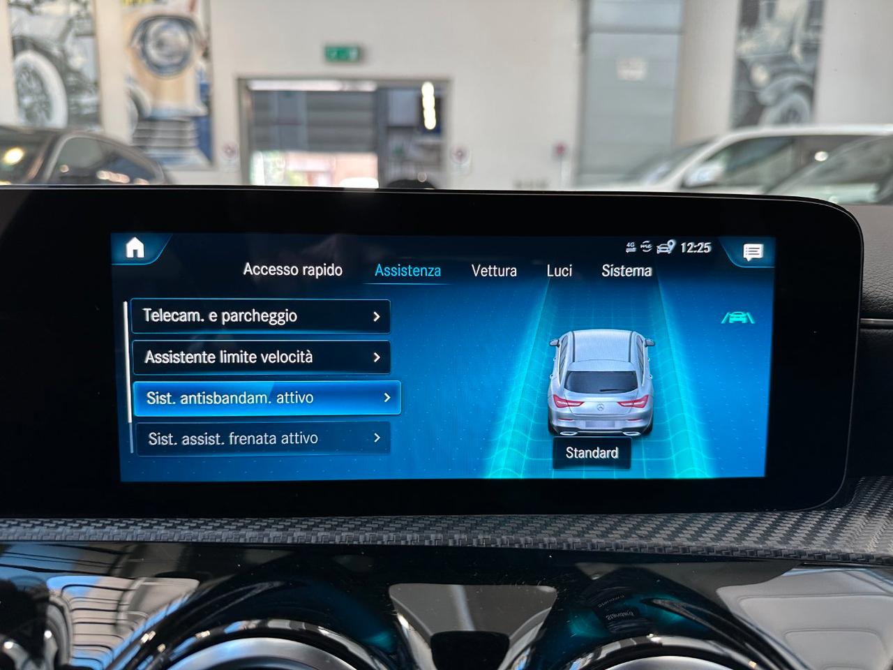 Mercedes CLA Shooting Brake 180 d Sport auto-LED-18"-Camera-Carplay-ACC