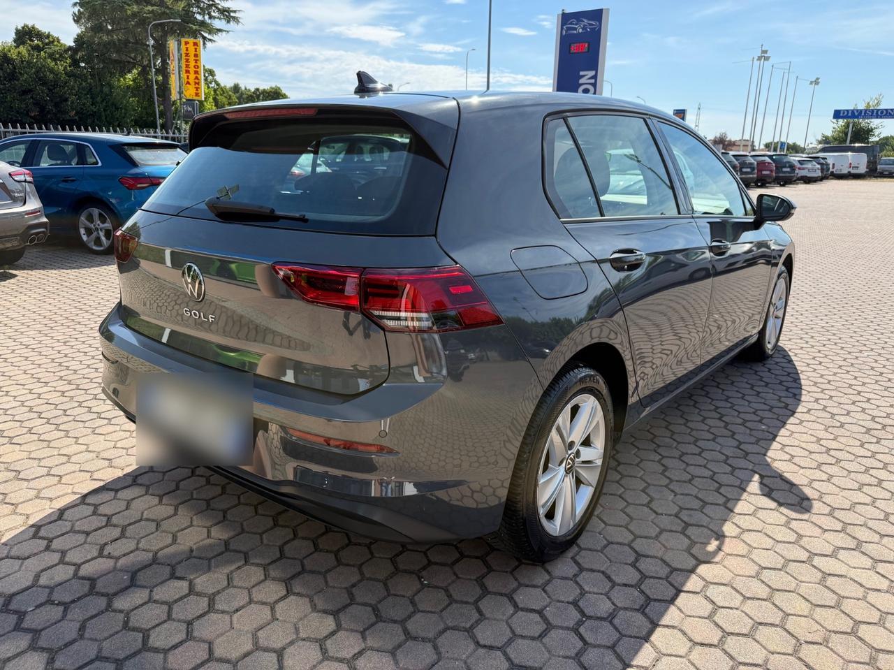 Volkswagen Golf 1.5 TGI Life