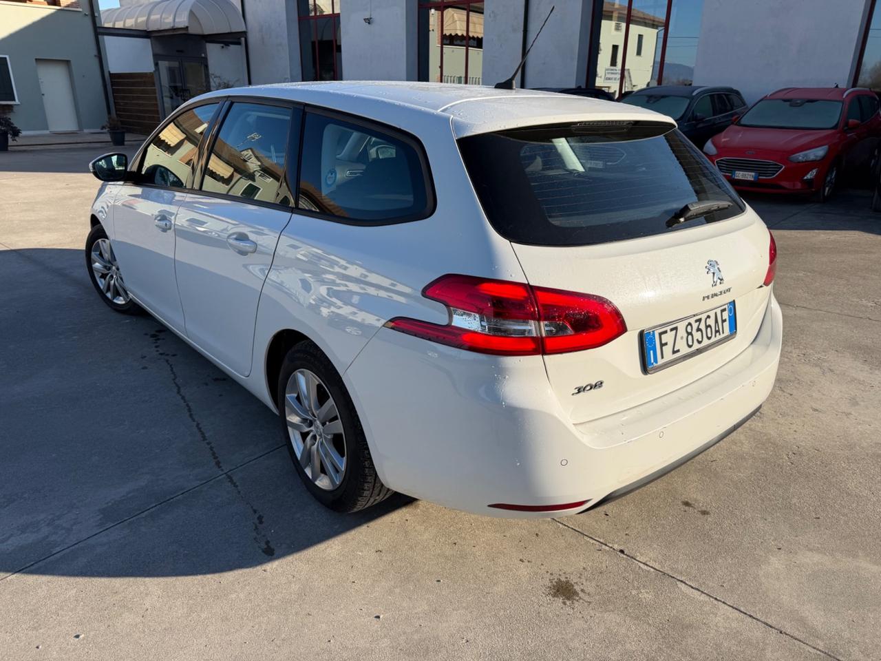 Peugeot 308 BlueHDi 130 S&S SW Active