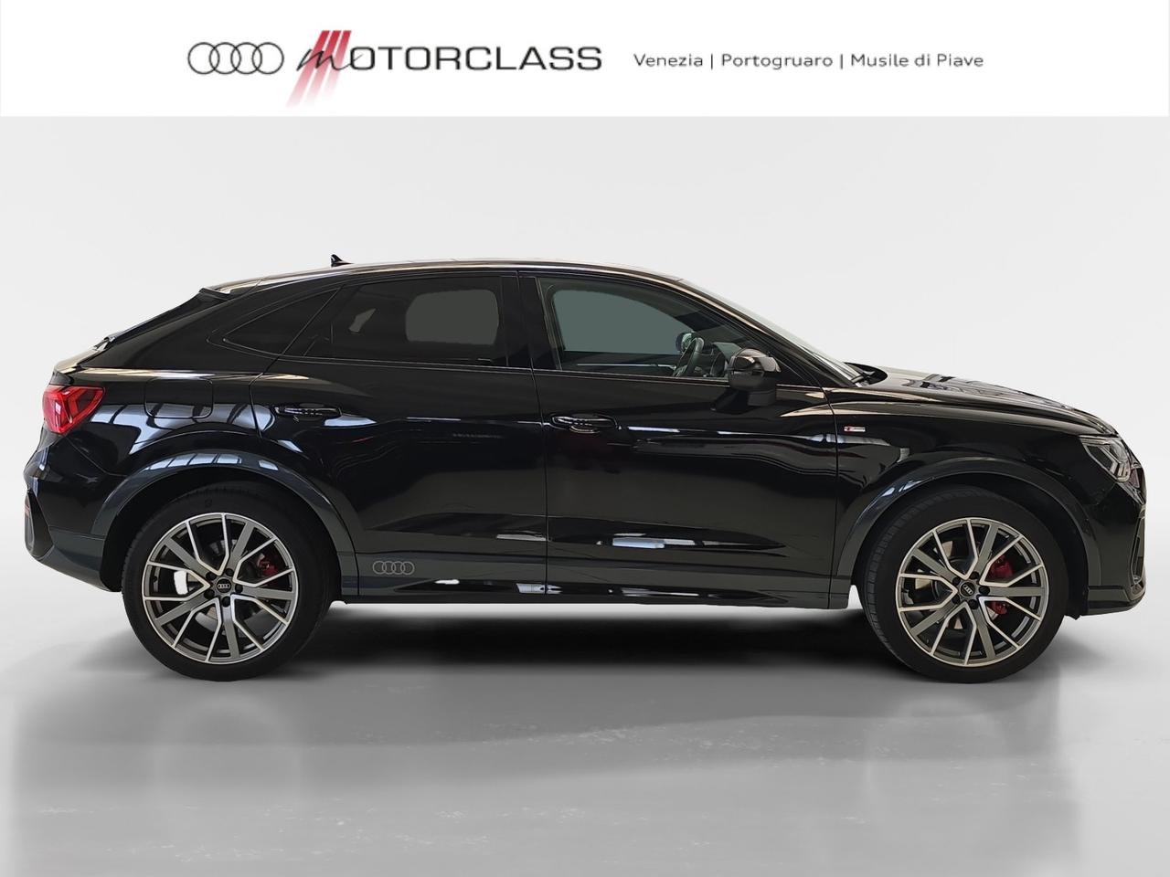 Audi Q3 sportback 45 2.0 tfsi 245cv identity black quattro s tronic