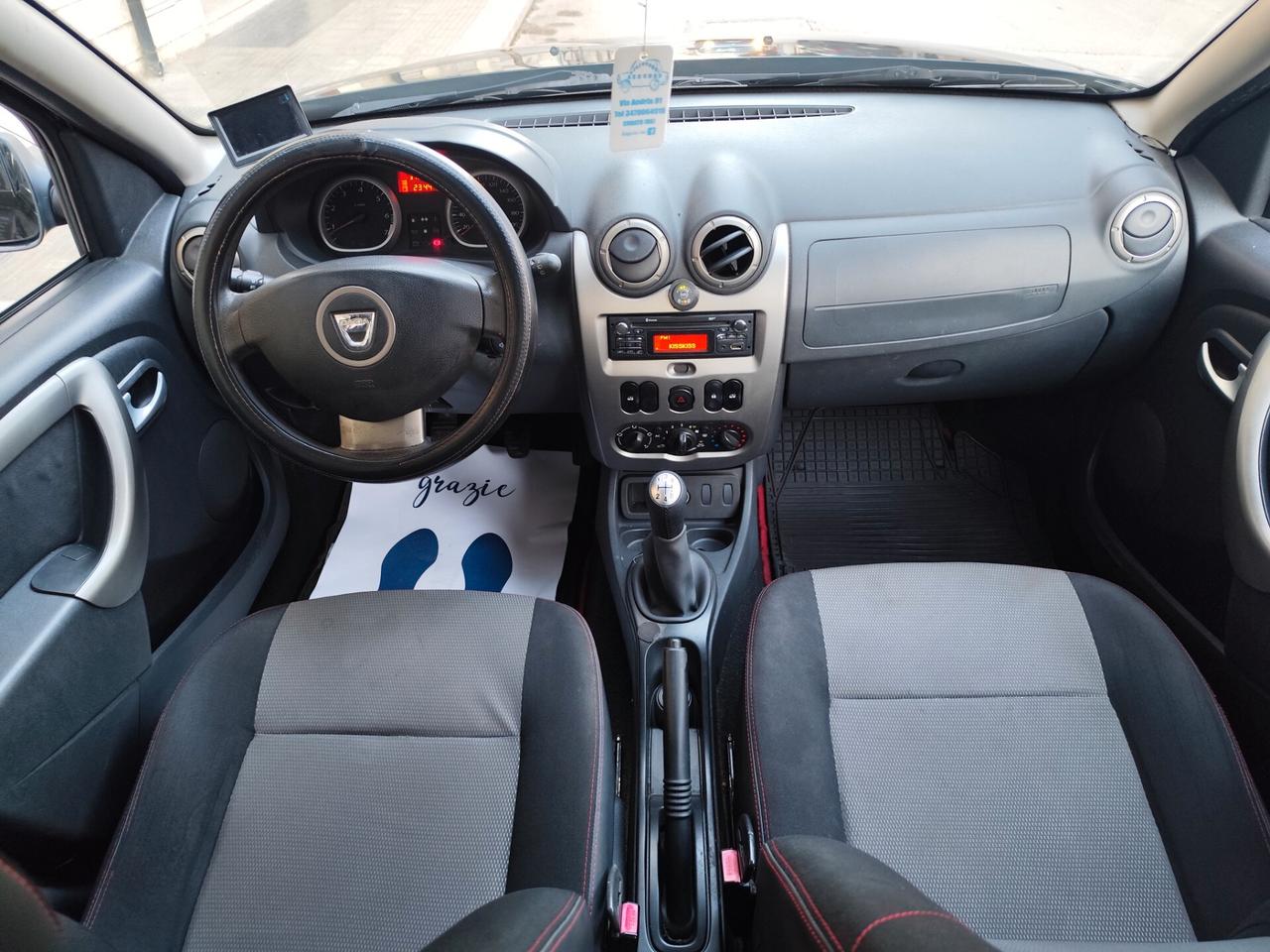 Dacia Duster 1.6 BENZ/GPL 105CV 4x2 GANCIO TRAINO