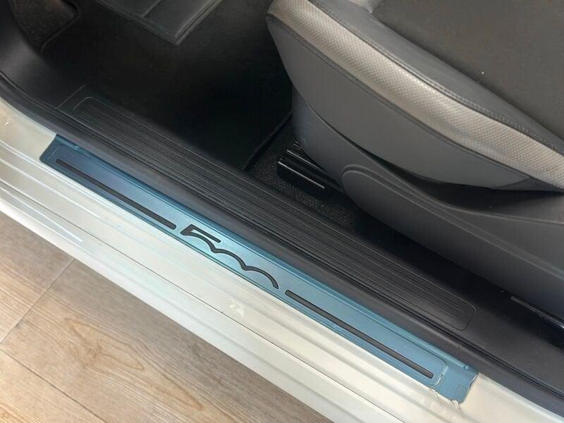 FIAT 500C 500 C 1.0 Hybrid Connect