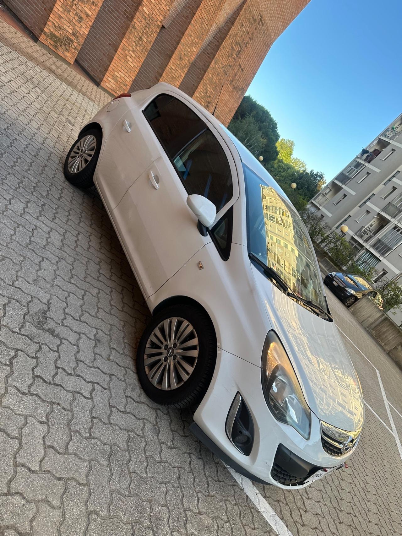 Opel Corsa 1.2 85CV 5 porte GPL-TECH Edition