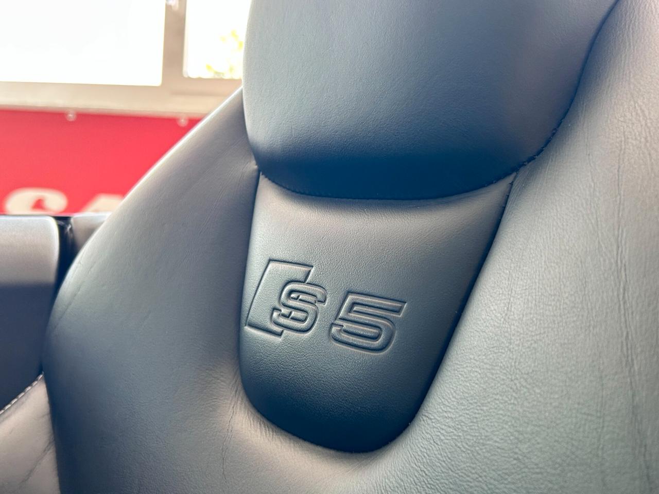 Audi S5 CABRIO *Carbonio*Navi*Rosso Maranello*
