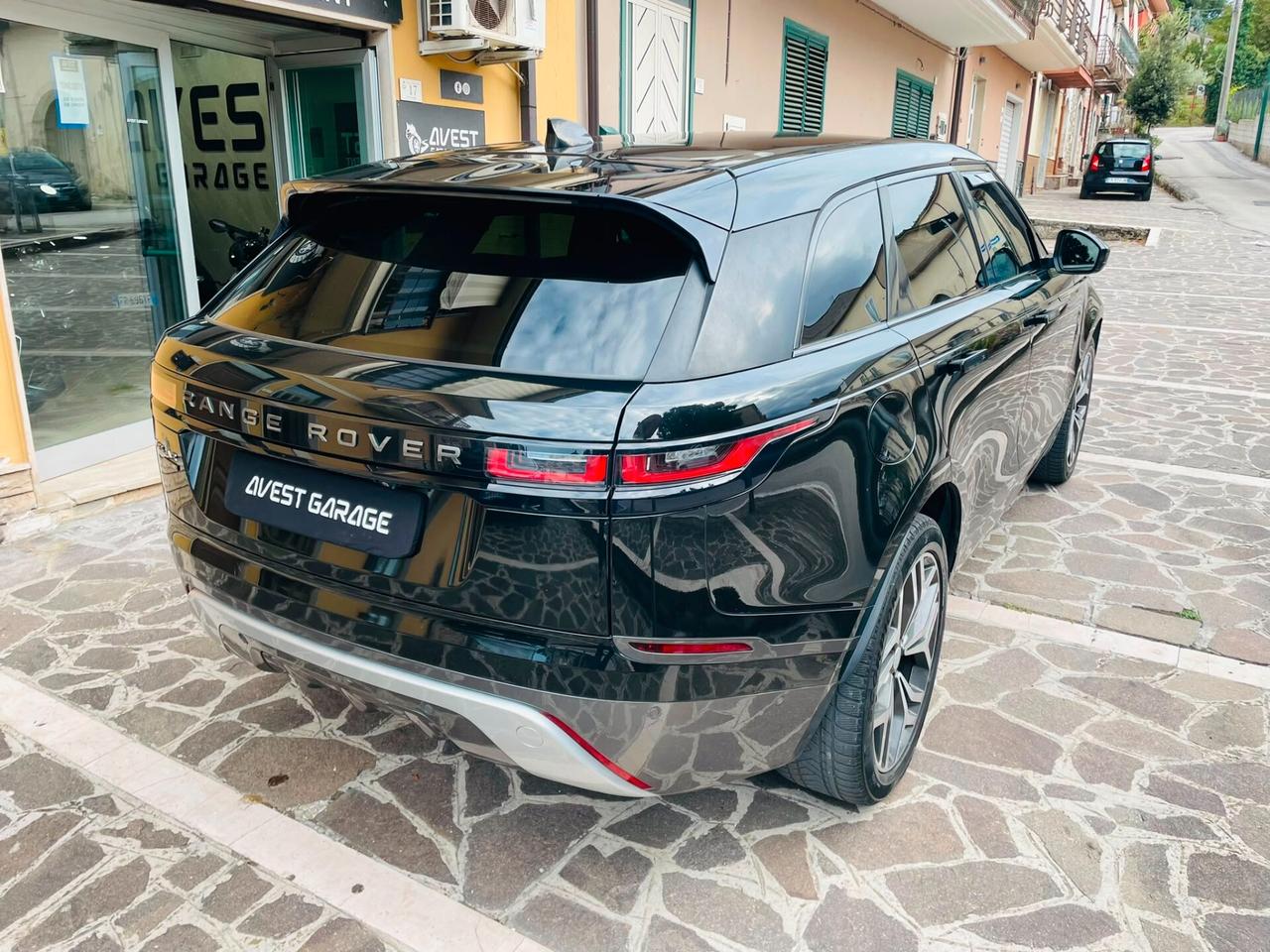 Land Rover Range Velar 2.0D I4 240 CV R-Dynamic HSE