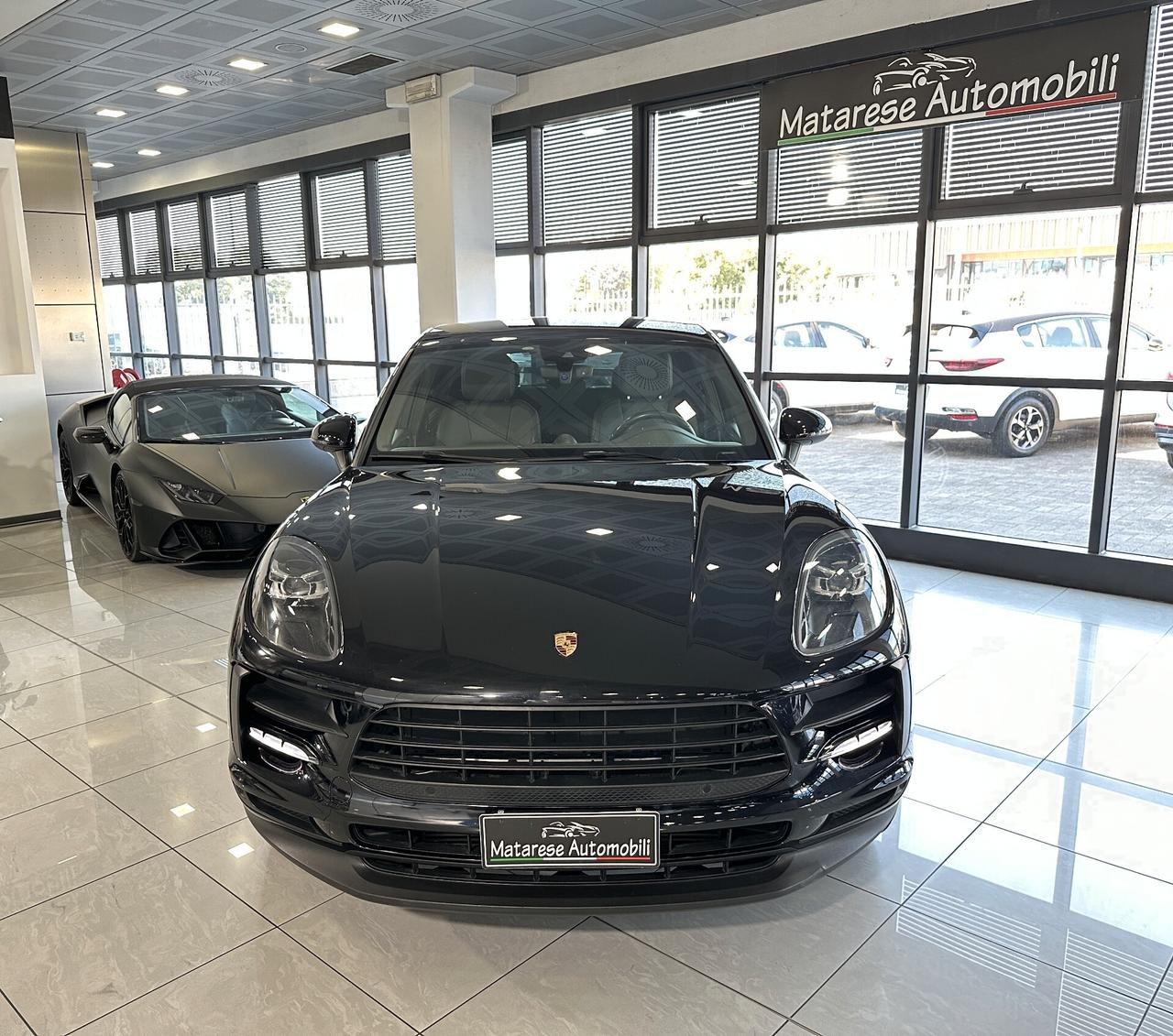 Porsche Macan 2.0 245cv PDK Pelle PASM Finanziabile Garanzia