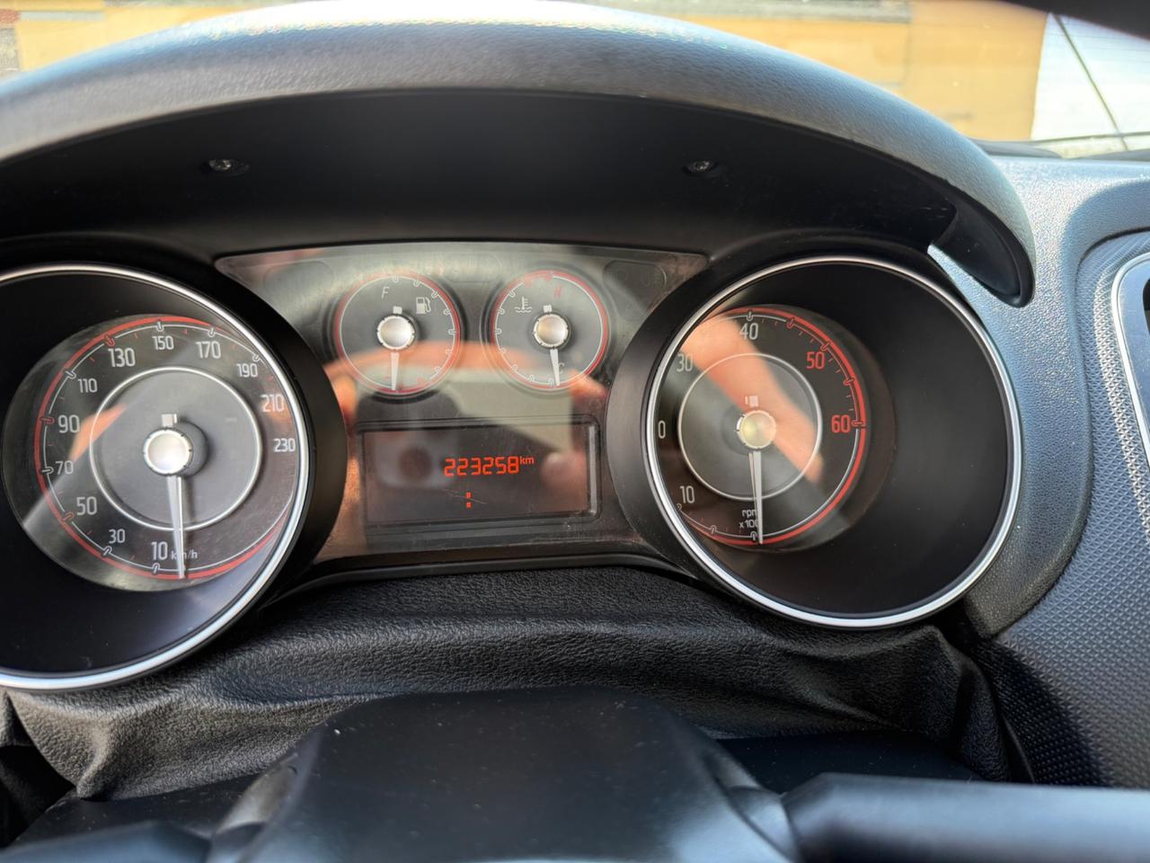 Fiat Punto 1.3 MJT I 95 CV 5 porte Lounge