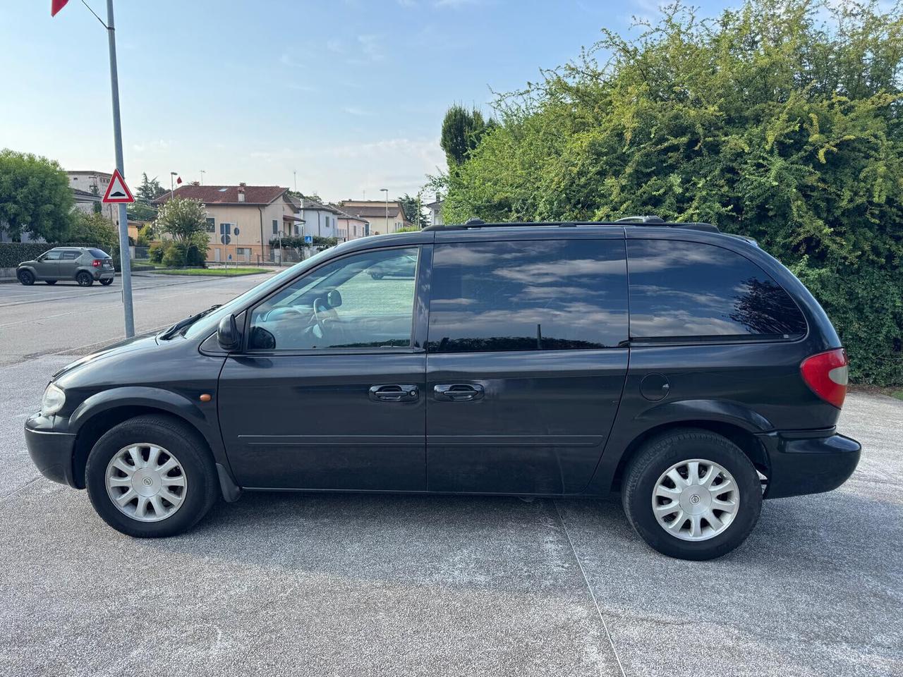 Chrysler Voyager 2.8 CRD cat LX Leather Auto
