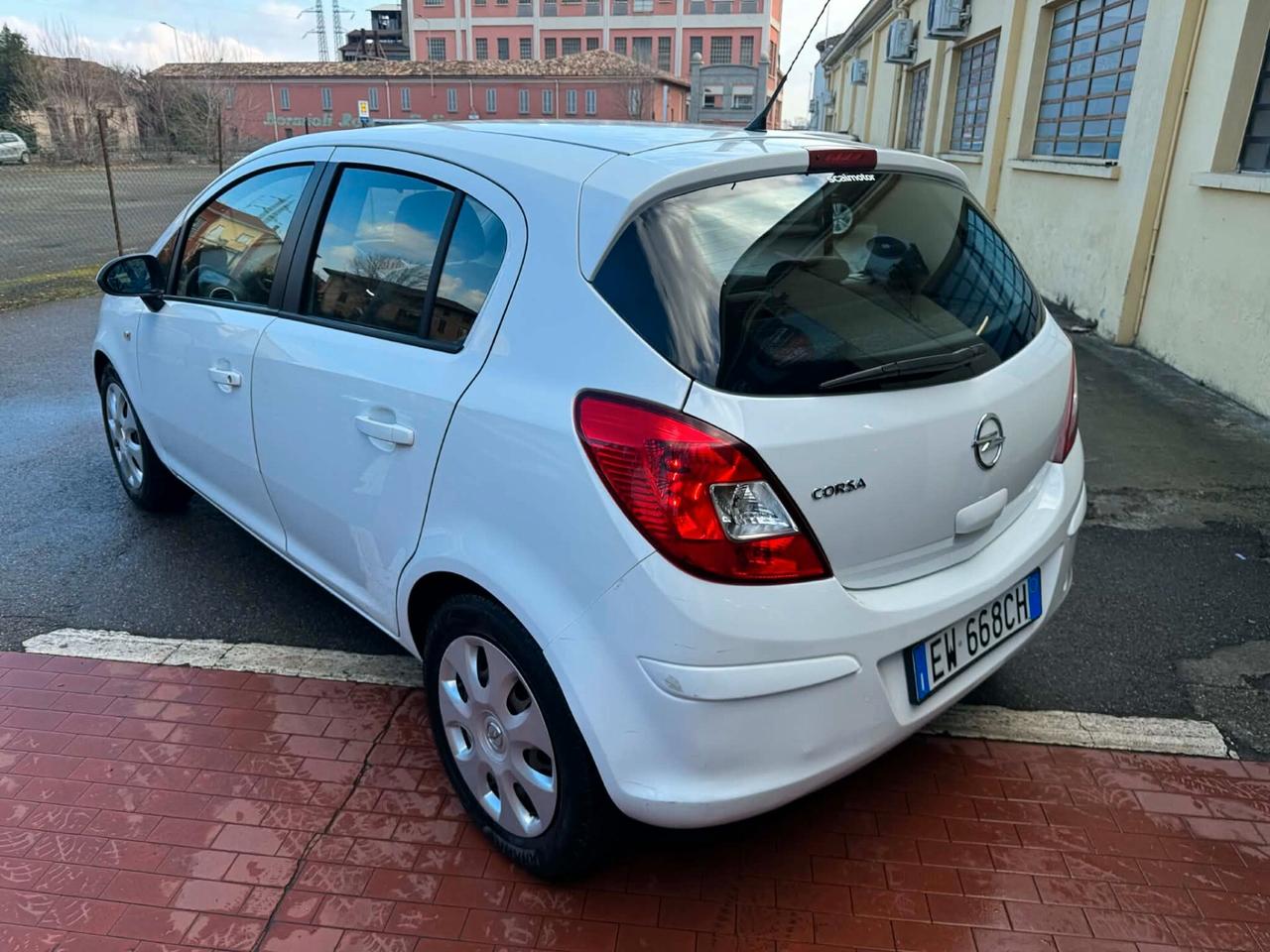 Opel Corsa 1.2 Benz/GPL Anno 2014 134.000 KM