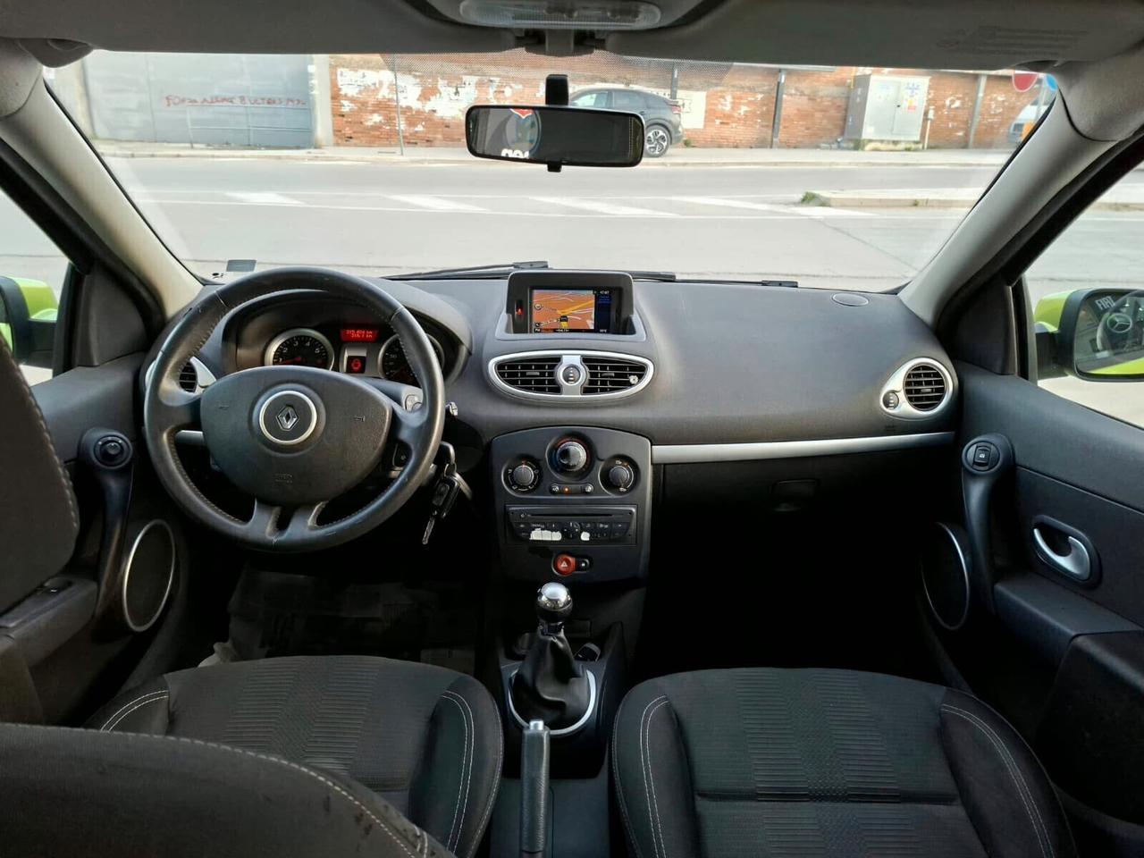 Renault Clio 1.2 GPL 75cv Confort 2010