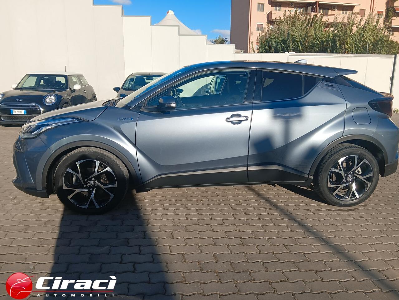 Toyota C-HR 1.8 Hybrid E-CVT Trend