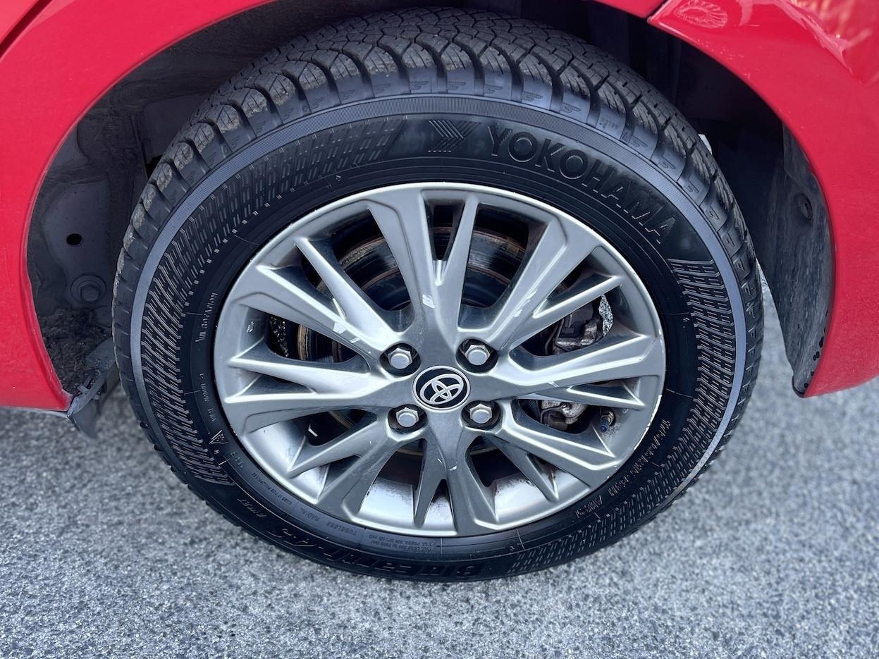 Toyota Yaris 1.5 Hybrid 73CV E6 Neo. Automatica - 2017