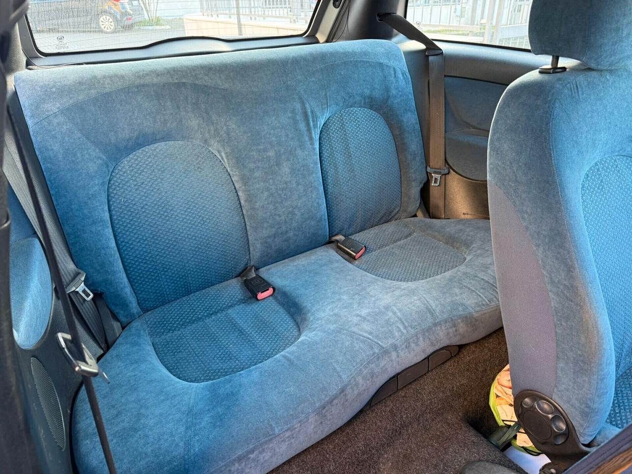 Lancia Ypsilon 1.3 MJT 69 CV Oro Giallo