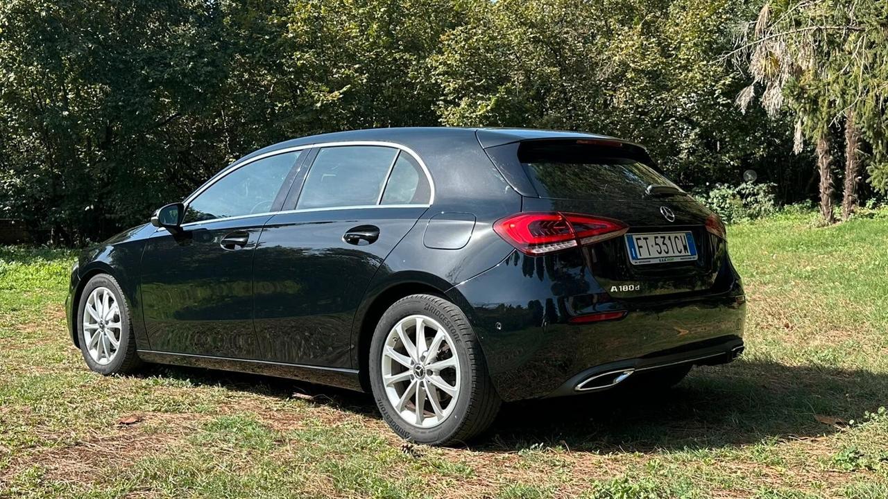 Mercedes-benz A 180 d Automatic Executive AMG 2018 PERFETTA leggi testo