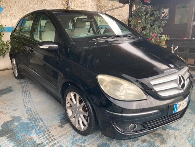 Mercedes-benz B 150 B 150