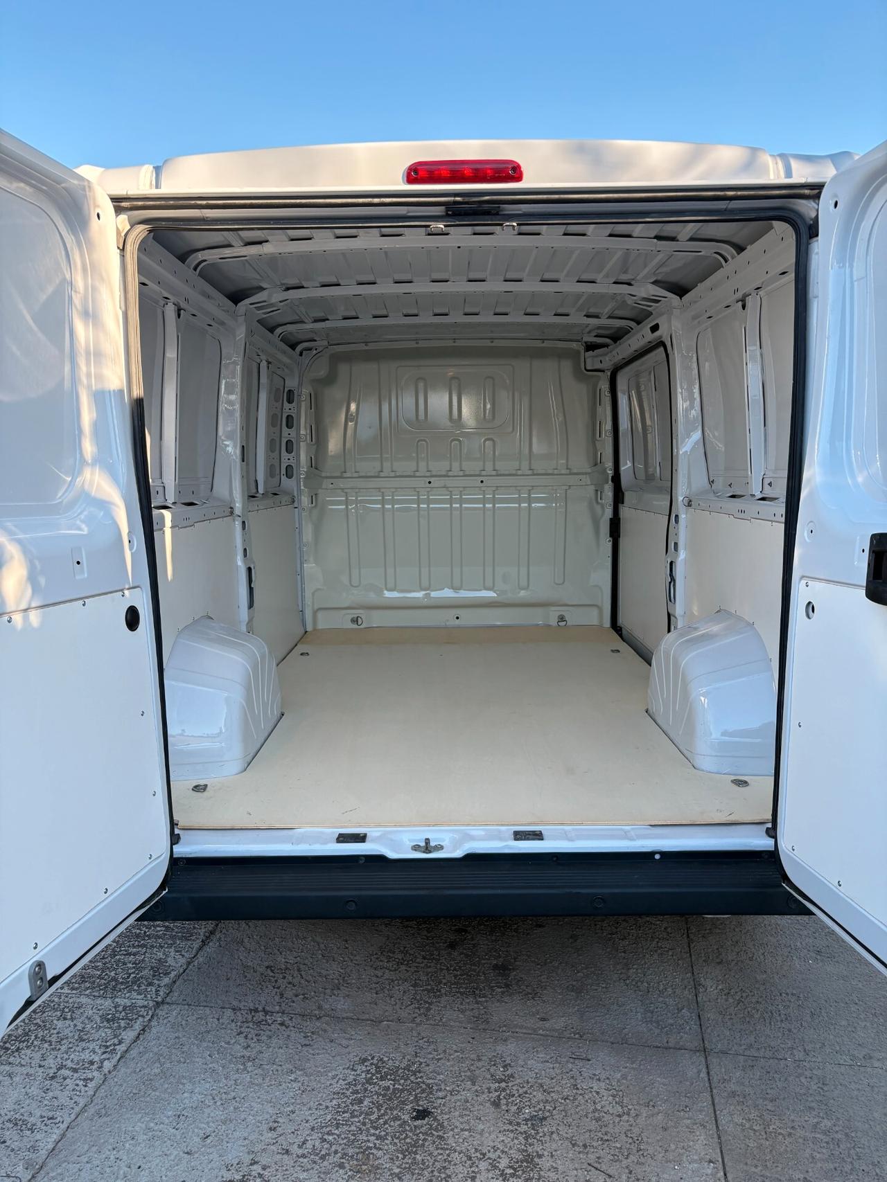 Fiat Ducato 2.2 mjt Passo medio 2023