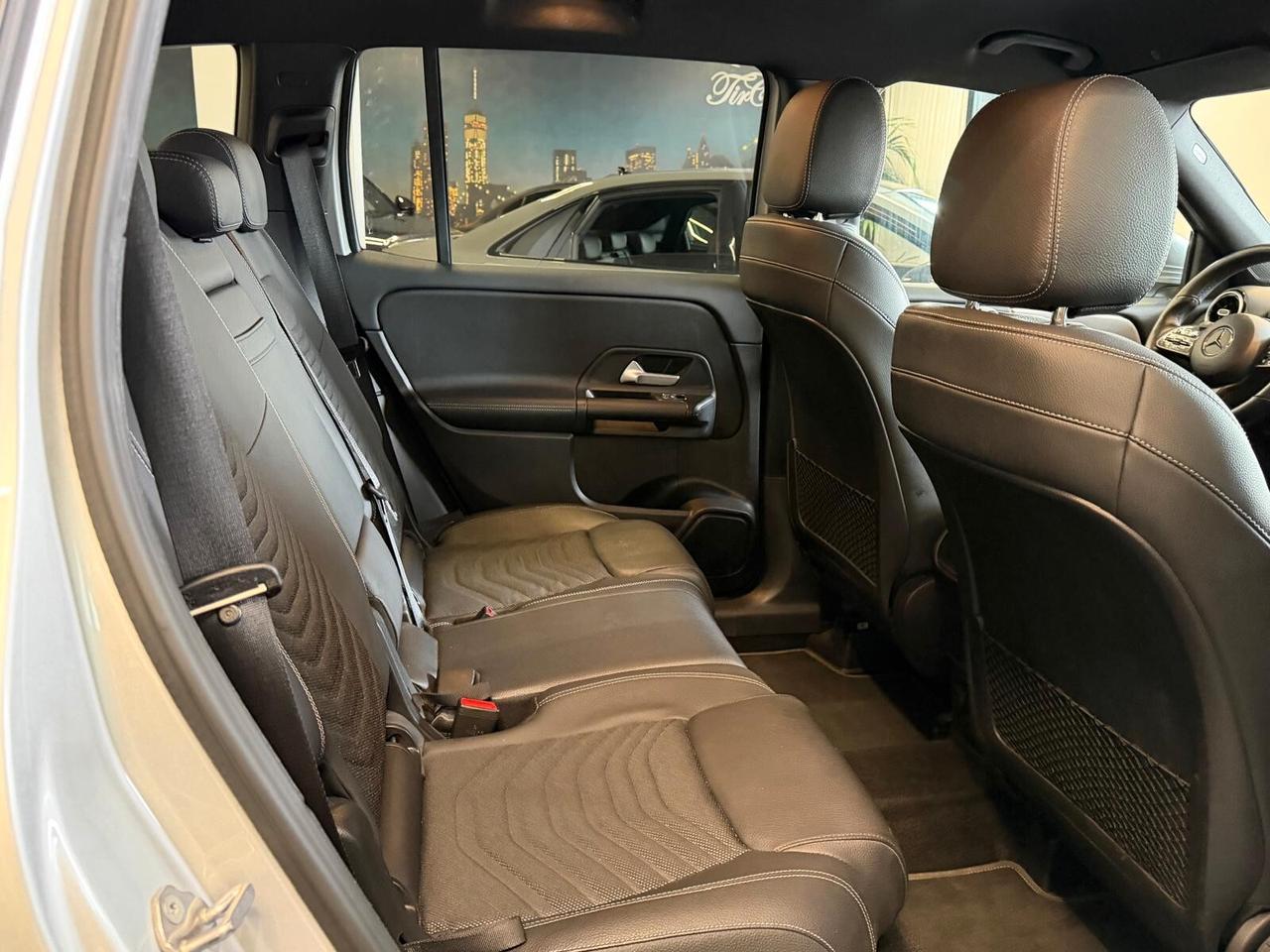 MERCEDES-BENZ GLB 180D SPORT 2.0 116CV PELLE NAVI CAM ANNO 2021