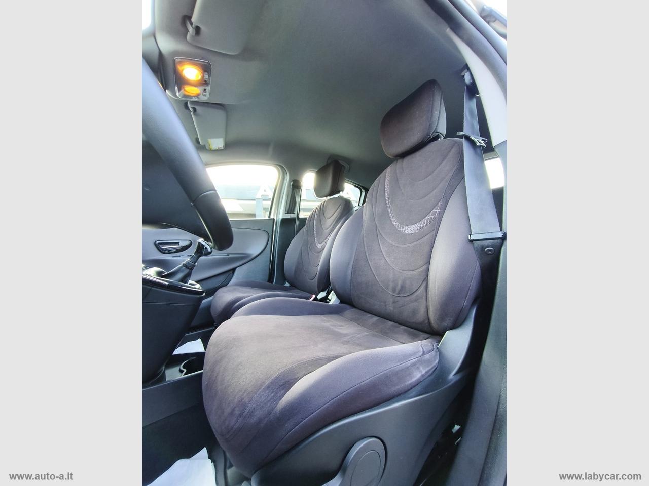 LANCIA Ypsilon 1.3 MJT 95 CV 5p. S&S Platinum