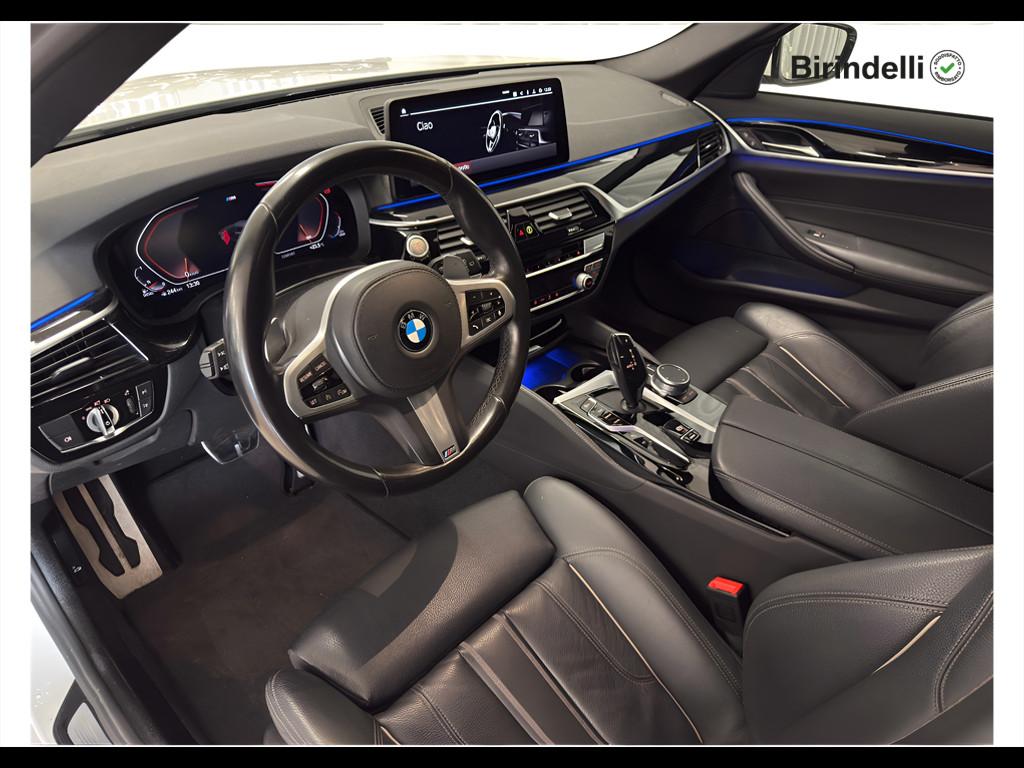 BMW Serie 5(G30/31/F90) - 520d 48V Touring Msport