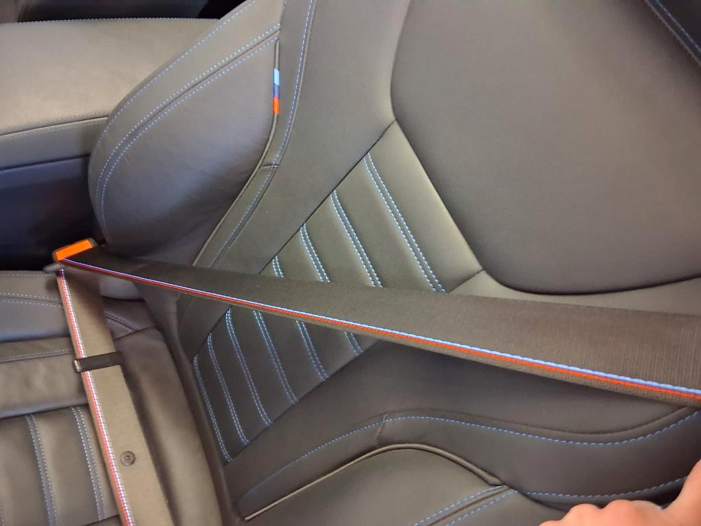 BMW 320D TOURING xdrive MSPORT tetto apr./imp.fren.maggiorato/pinze rosse/harman kardon