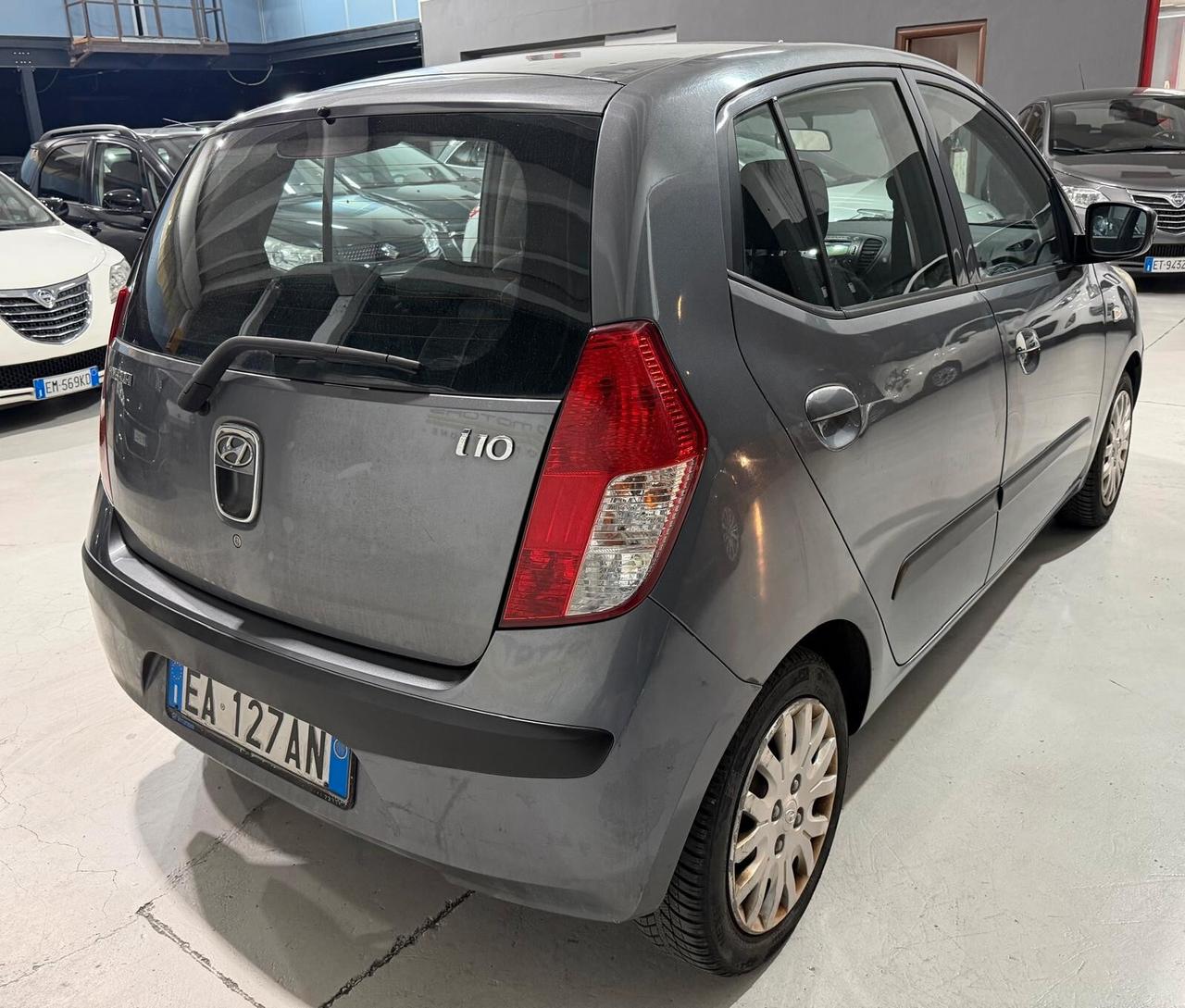 Hyundai i10 Gpl Neopatentati Distribuzione Nuova