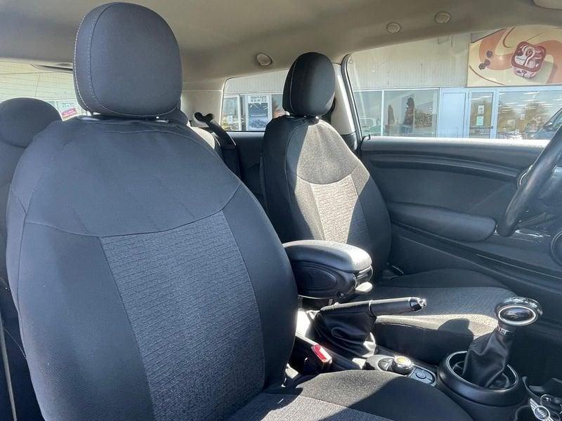 MINI Mini Cooper D Hype Automatico