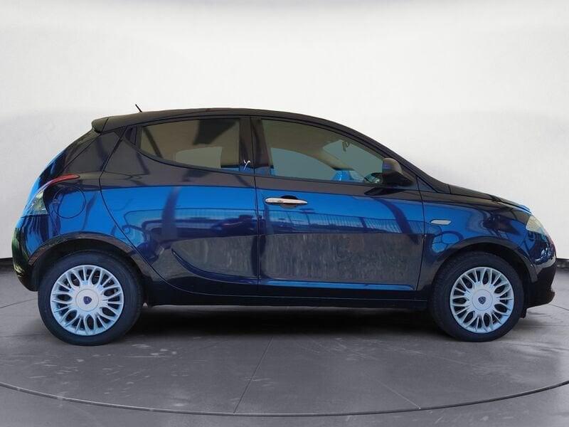 Lancia Ypsilon 1.2 69cv Silver